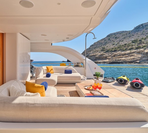 Exterior Relaxation Area