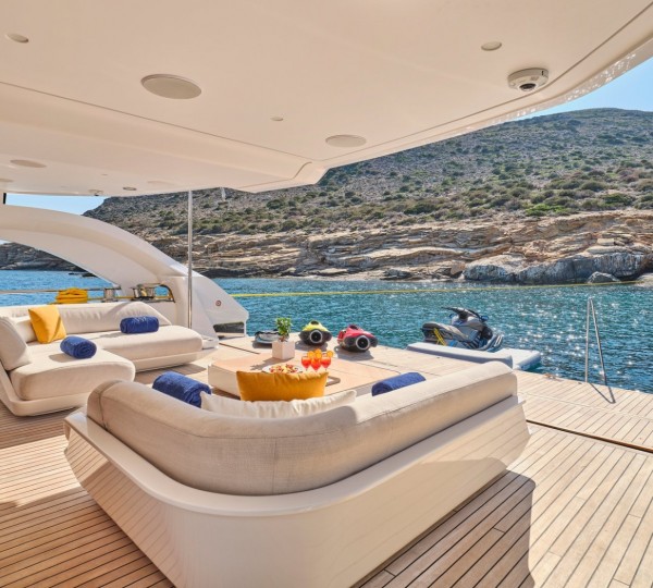 Exterior Relaxation Area