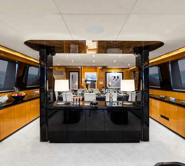 Main salon view forward