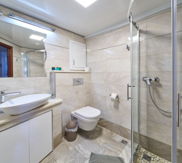 Master Ensuite