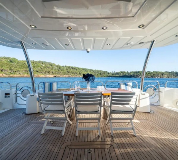 Exterior Relaxation Area With Dining