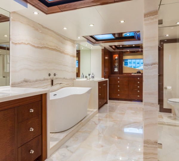 Master Ensuite Bathroom