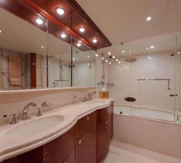 Master Ensuite