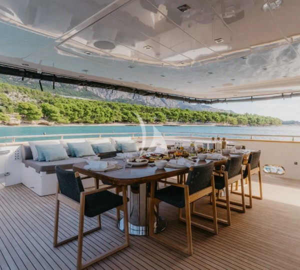 Exterior Dining Area