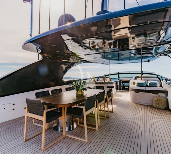 Exterior Dining Area