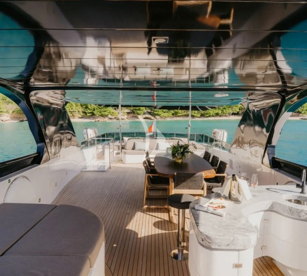 Exterior Dining Area