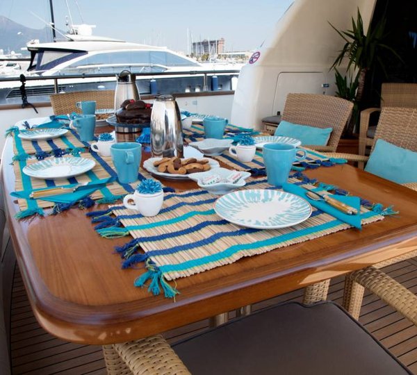 Alfresco Dining Aft Deck