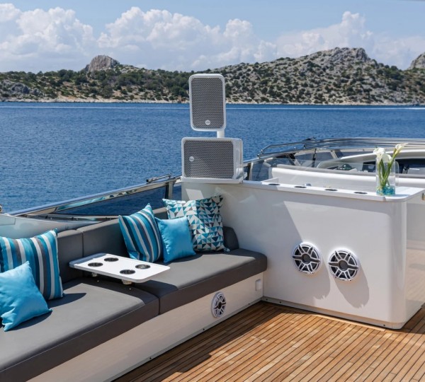 Exterior Relaxation Area