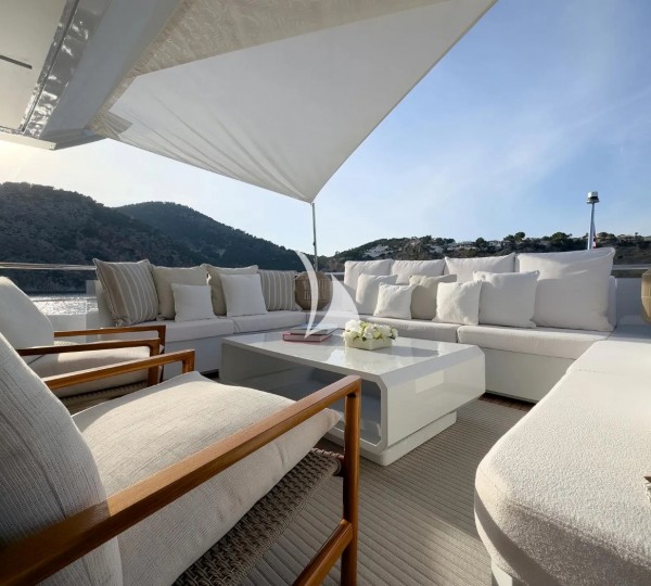 Exterior Relaxation Area