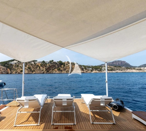 Exterior Relaxation Area