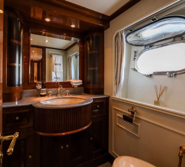 Double Cabin Ensuite