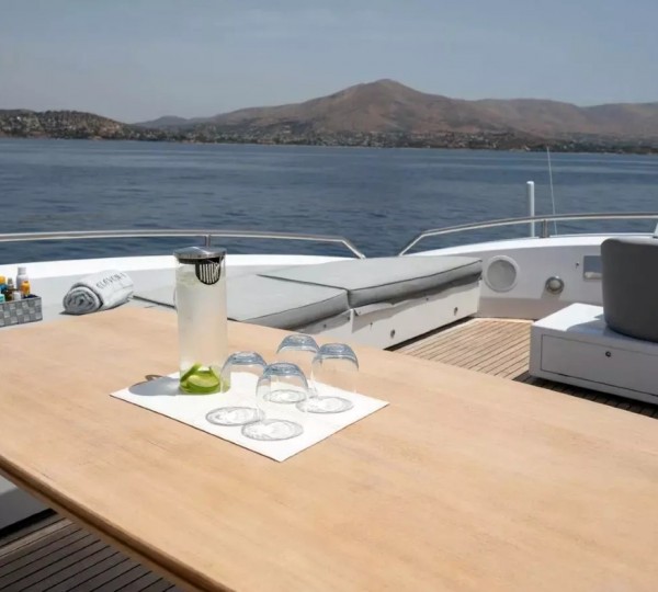 Exterior Dining Area