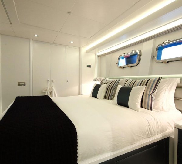 Double Cabin