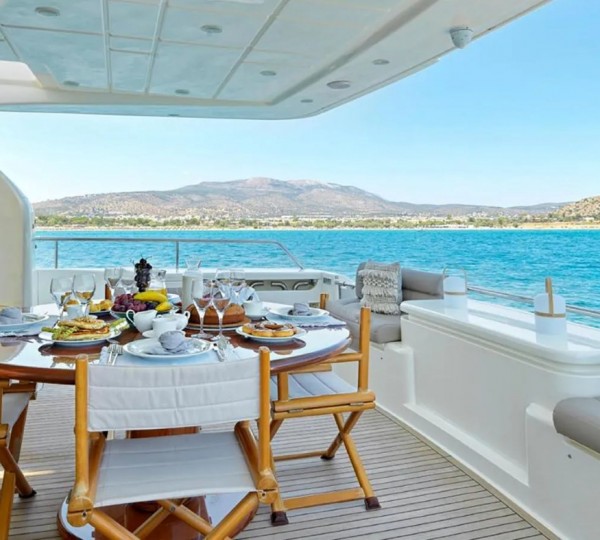 Exterior Dining Area