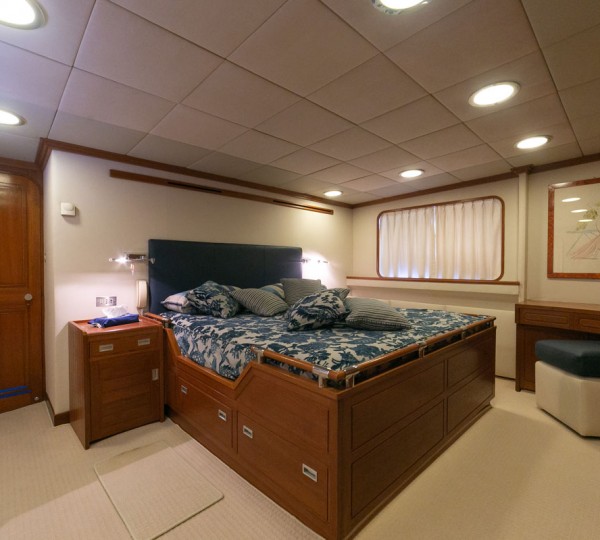 Double Cabin