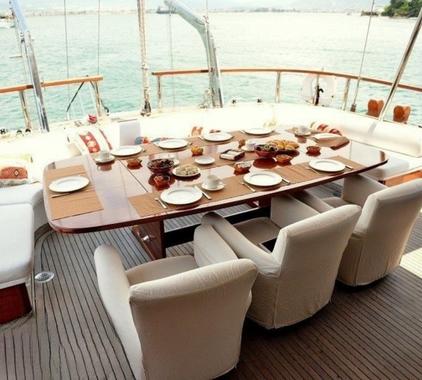 Exterior Dining Area