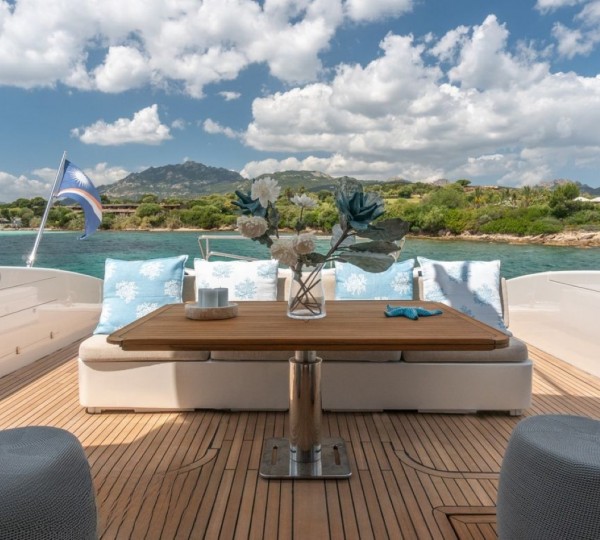 Exterior Relaxation Area