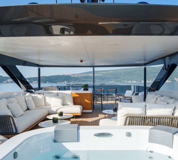 Exterior Relaxation Area