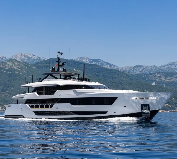 Luxury Superyacht FIFI
