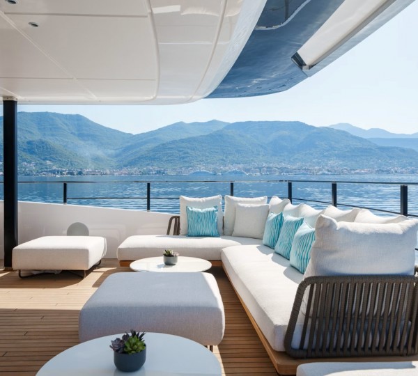 Exterior Relaxation Area