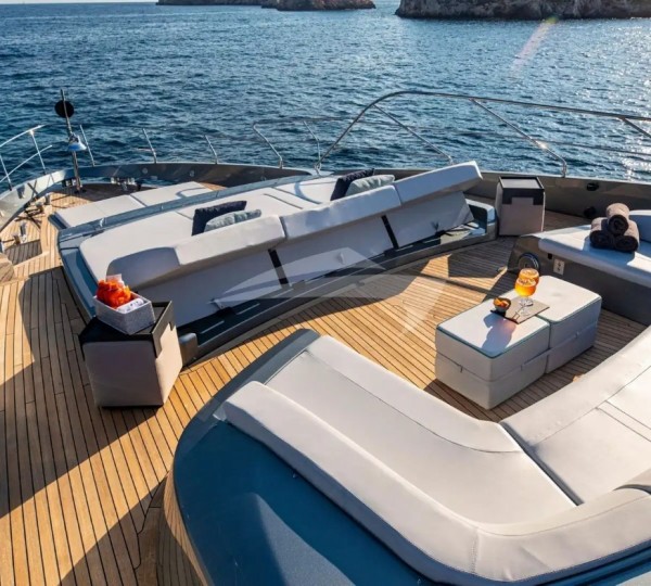 Exterior Relaxation Area