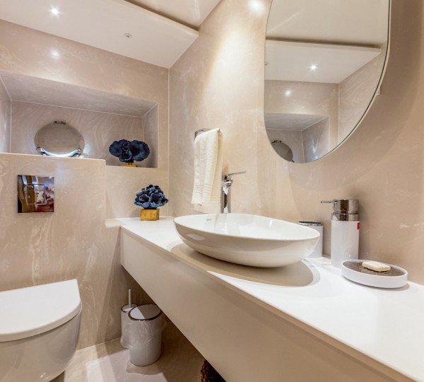 Double Guest Ensuite