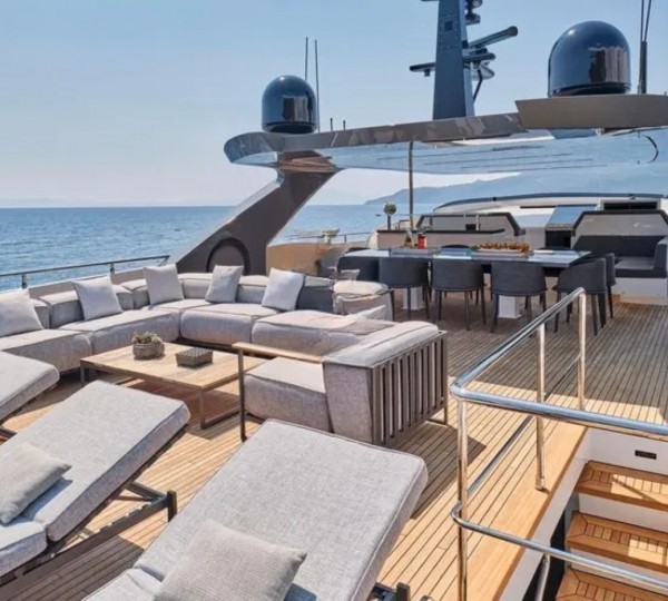 Exterior Relaxation Area