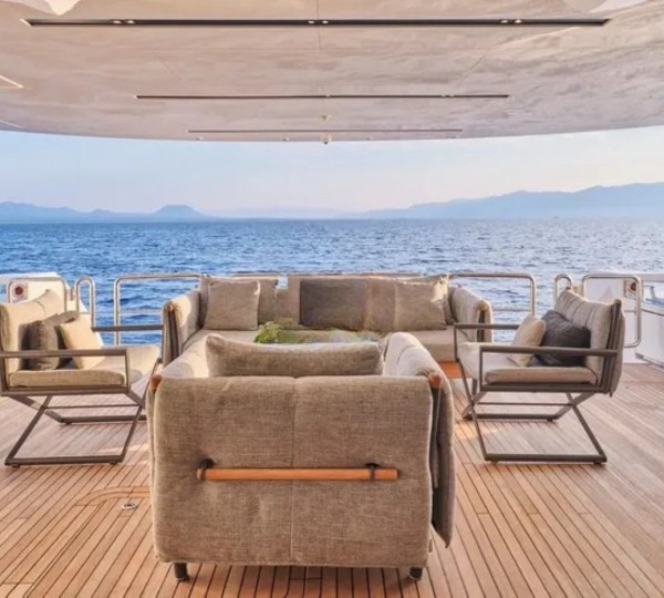 Exterior Relaxation Area