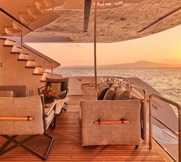 Exterior Relaxation Area