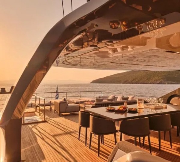 Exterior Dining Area