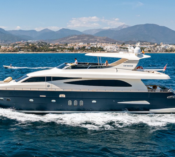 Superyacht FOURTEEN