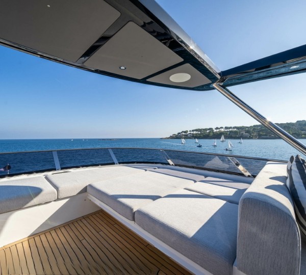 Exterior Relaxation Area