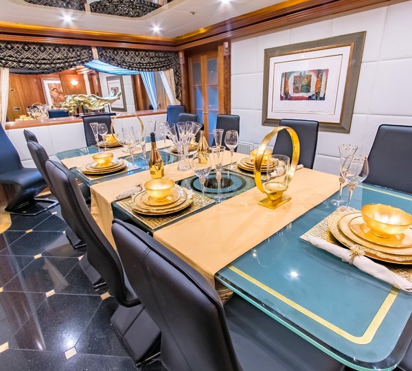 Formal Dining Set Up