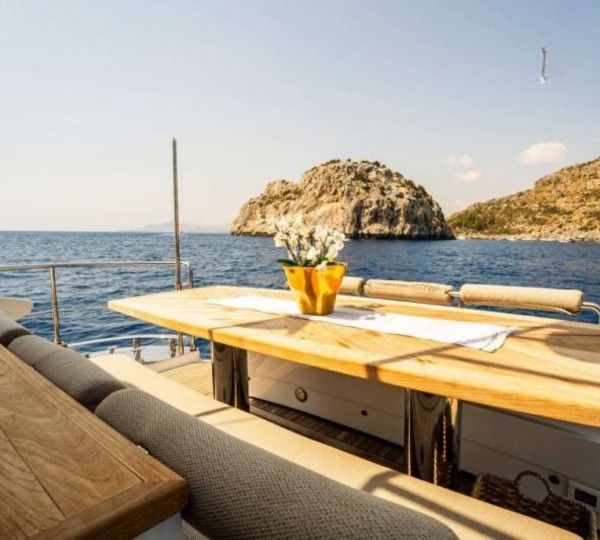 Exterior Relaxation Area With Dining