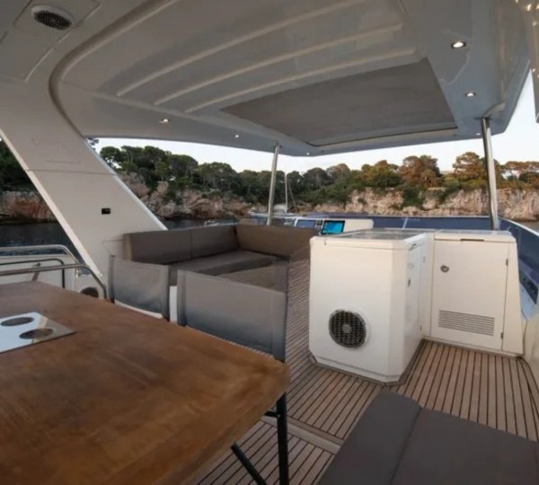 Exterior Relaxation Area