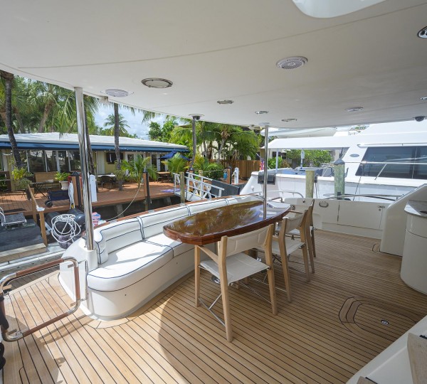 Main deck aft