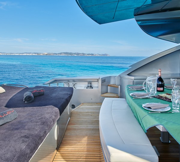 Alfresco Dining Area