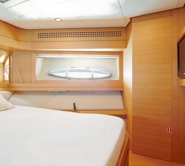 Double Guest Cabin Detail