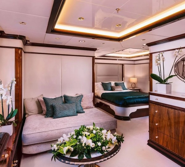 VIP Cabin