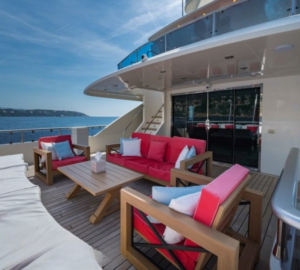 Exterior Relaxation Area