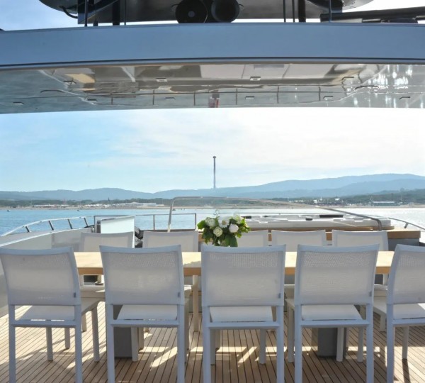 Exterior Dining Area