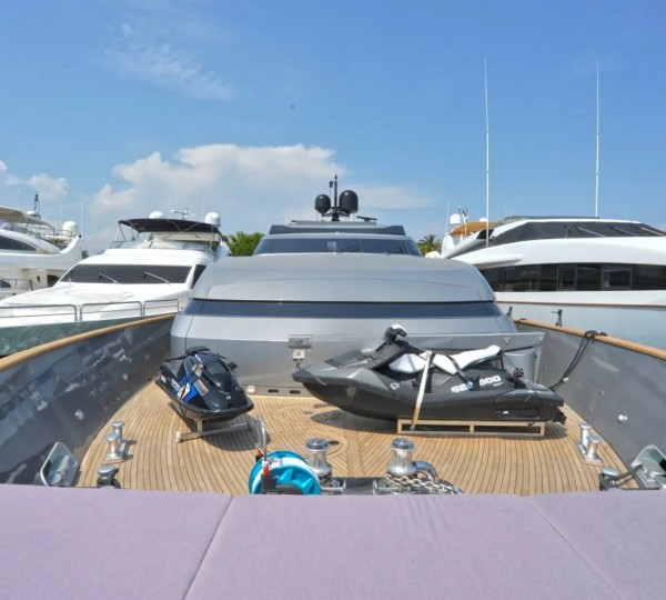 Exterior Relaxation Area