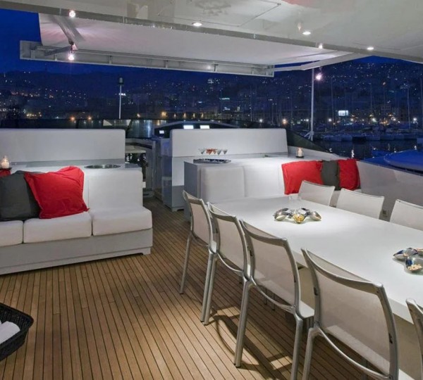 Sun Deck Dining