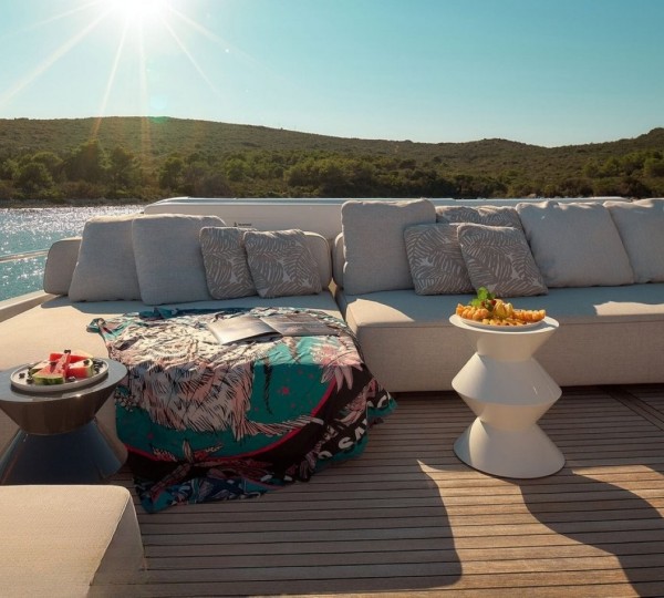 Exterior Relaxation Area