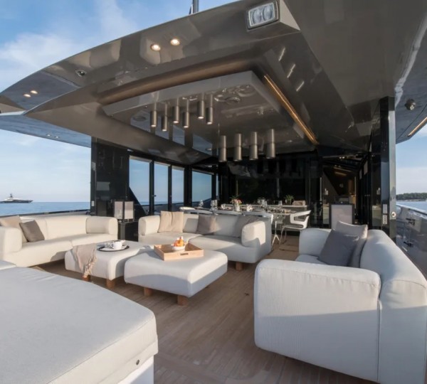 Exterior Relaxation Area