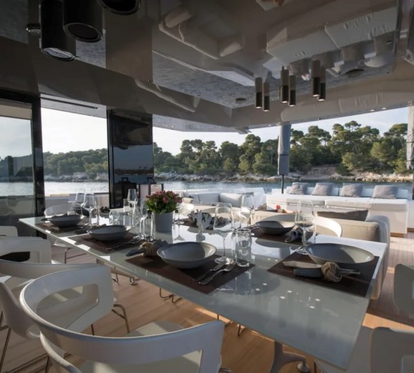 Exterior Dining Area