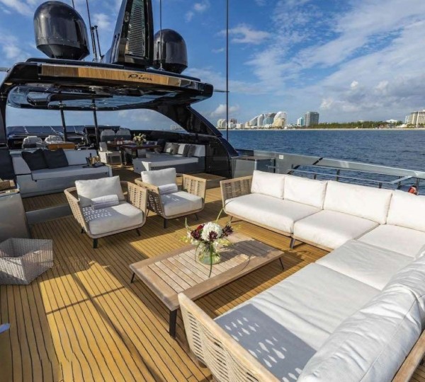 Exterior Relaxation Area