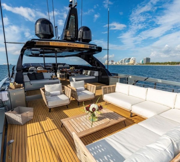 Exterior Relaxation Area