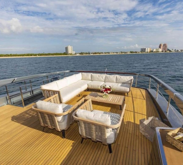 Exterior Relaxation Area