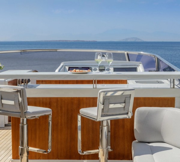 Exterior Relaxation Area